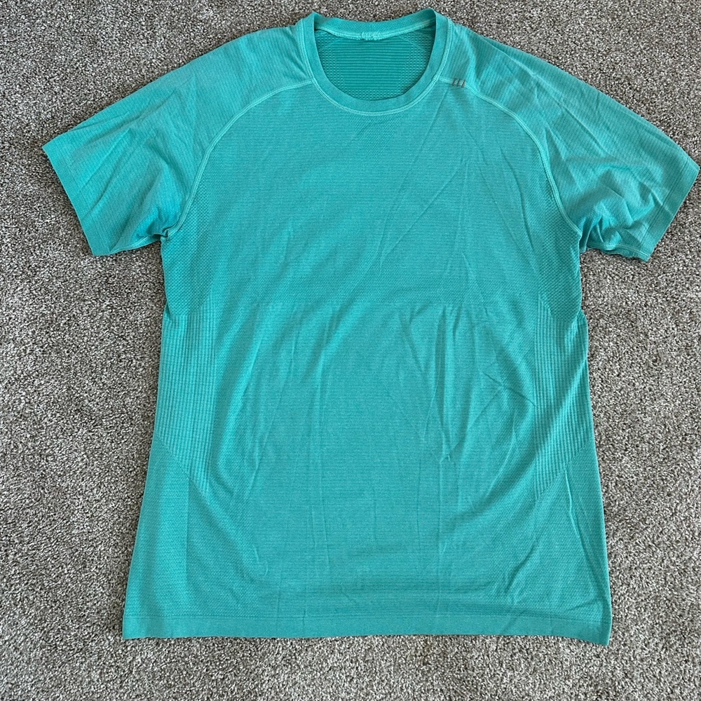 Men’s Lululemon “Metal Vent Tech” SS T-Shirt
